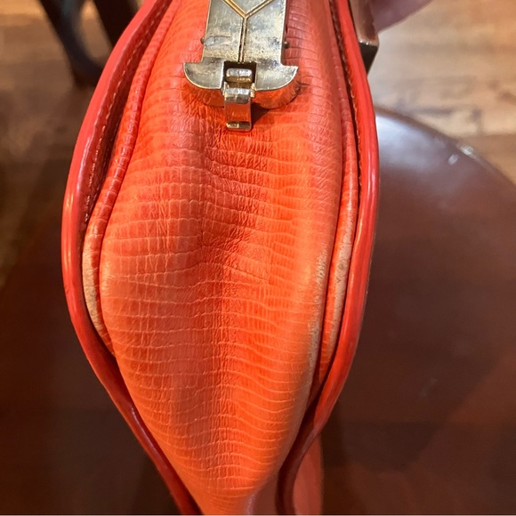 Rebecca Minkoff coral adjustable strap purse. - Picture 10 of 10